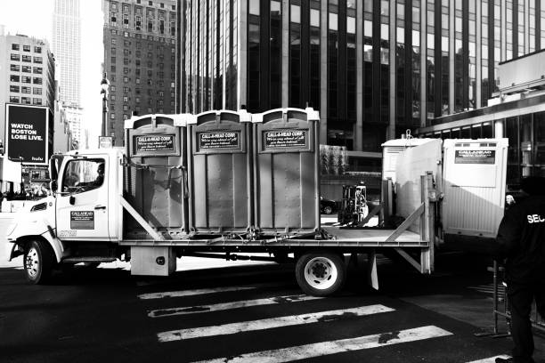 Best Portable restroom trailer rental  in Hrisburg, AR